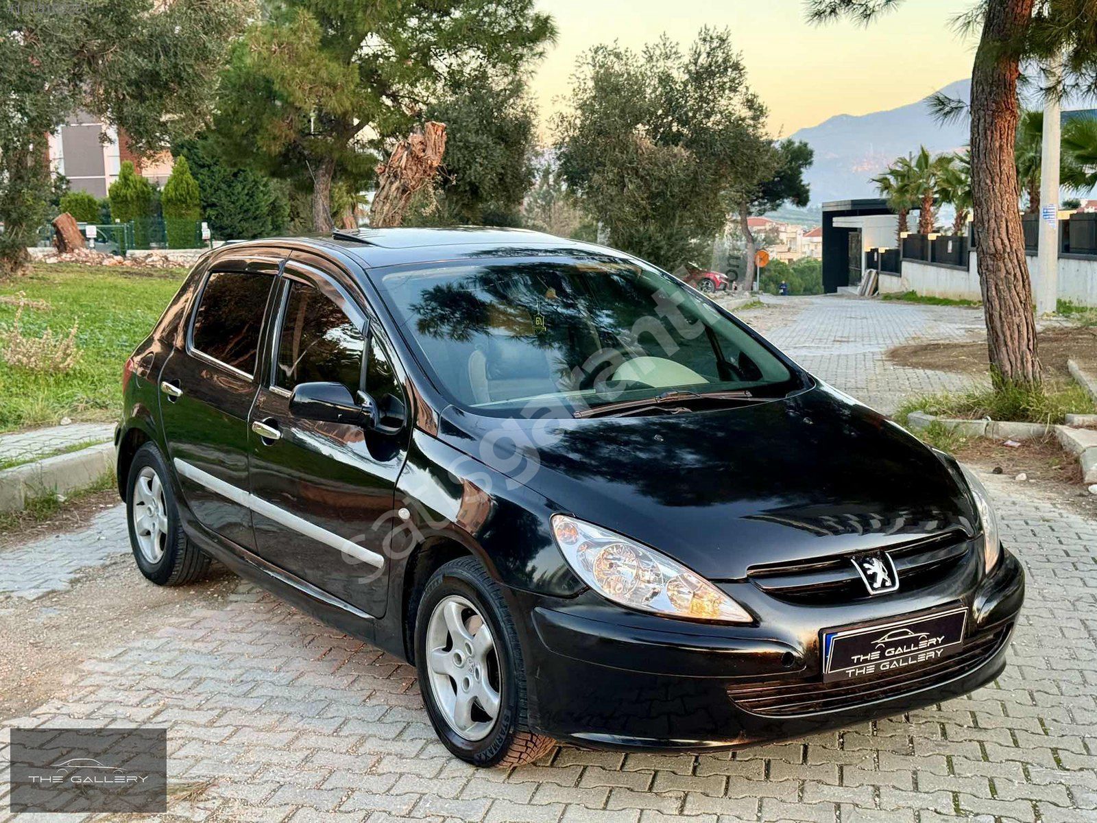 THE GALLERY PEJO 307 1.6 110 HP KLİMA,SUNROOF K.KARTI 12 TAKSİT