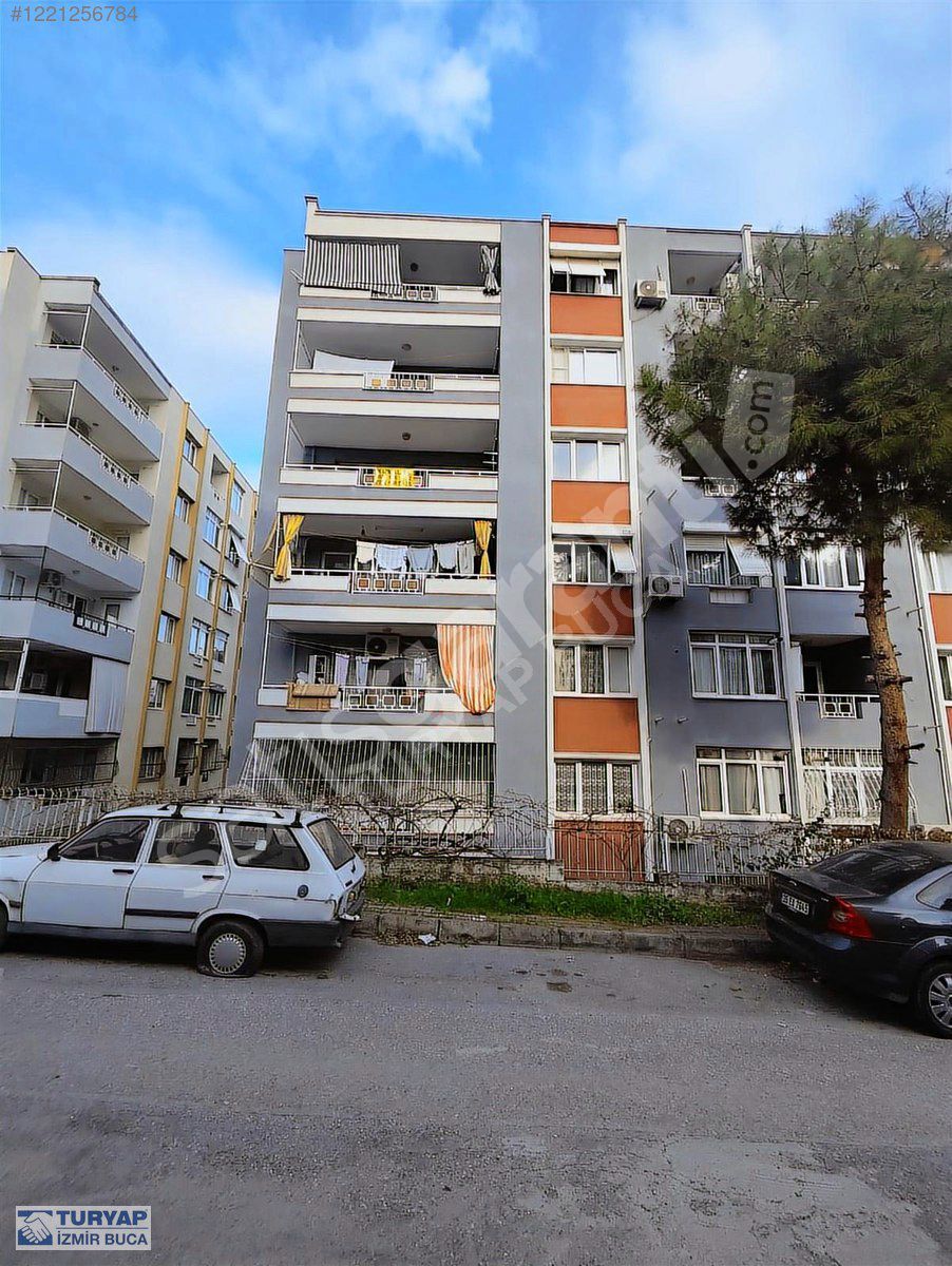 TURYAP BUCA 'DAN ATATÜRK MAHALLESİNDE KİRALIK DAİRE