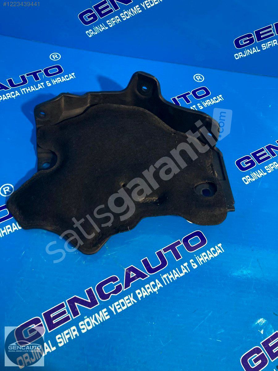 BMW F10 MOTOR İÇİ YALITIM BÖLMESİ SÖKME ORJ 51757211898 SAĞ