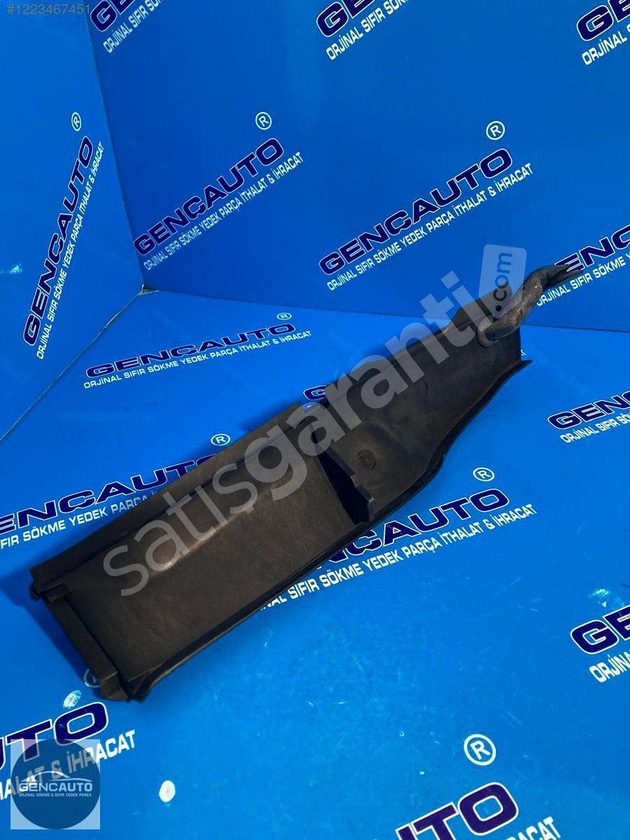 BMW E87 MOTOR İÇİ YALITIM BÖLMESİ SÖKME ORJ 64316925974 SAĞ