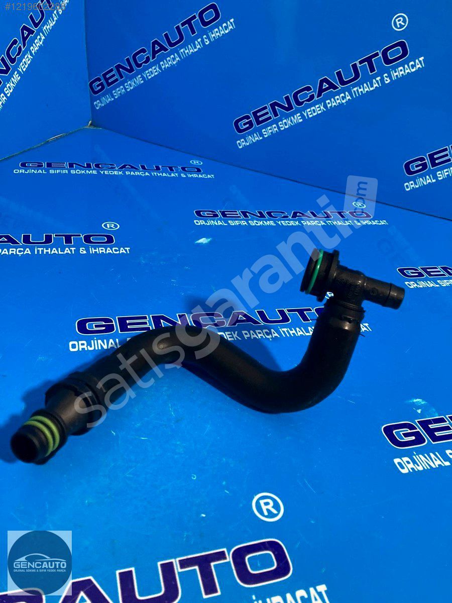 AUDİ A3 HAVALANDIRMA BORUSU SÖKME ORJ 04E103474K