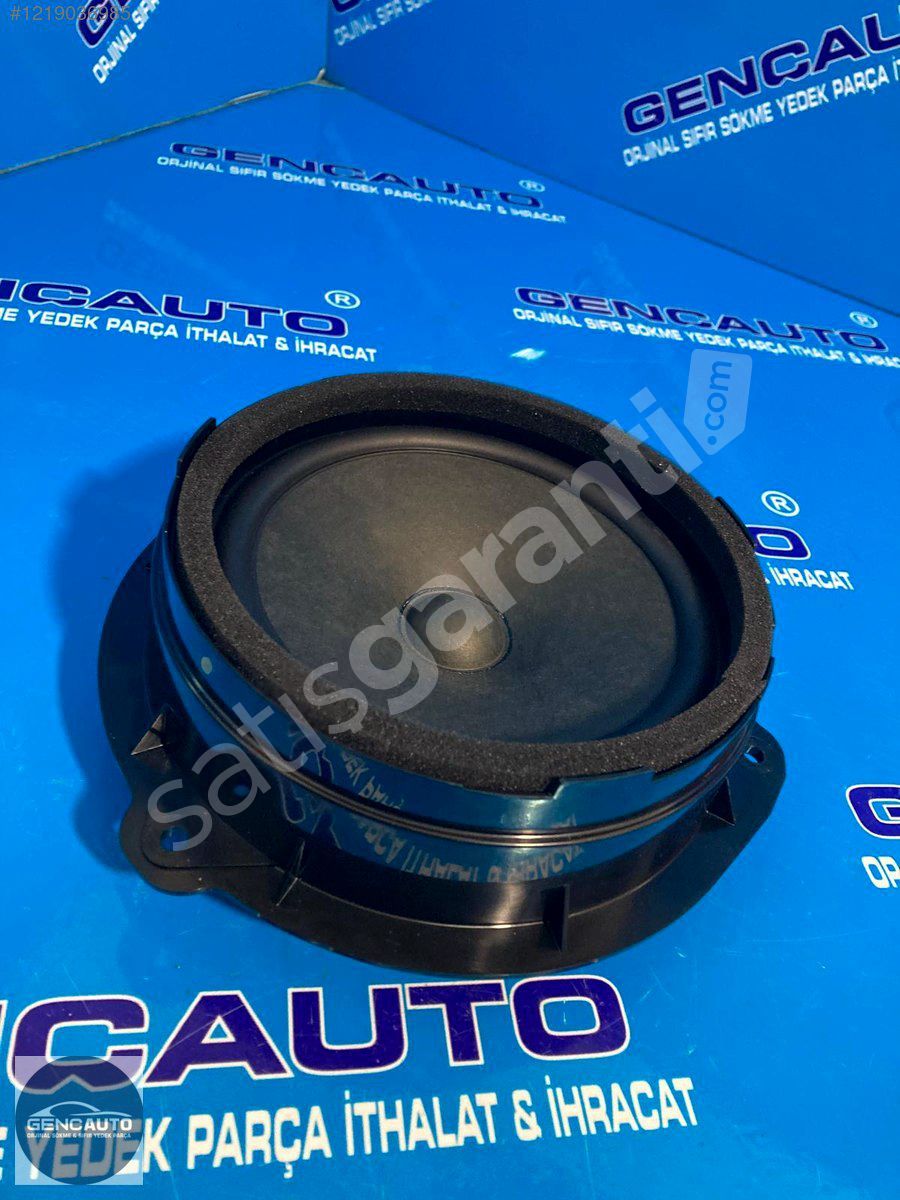 AUDİ A3 KAPI HOPARLÖRÜ SÖKME ORJİNAL 8V4035411B ARKA