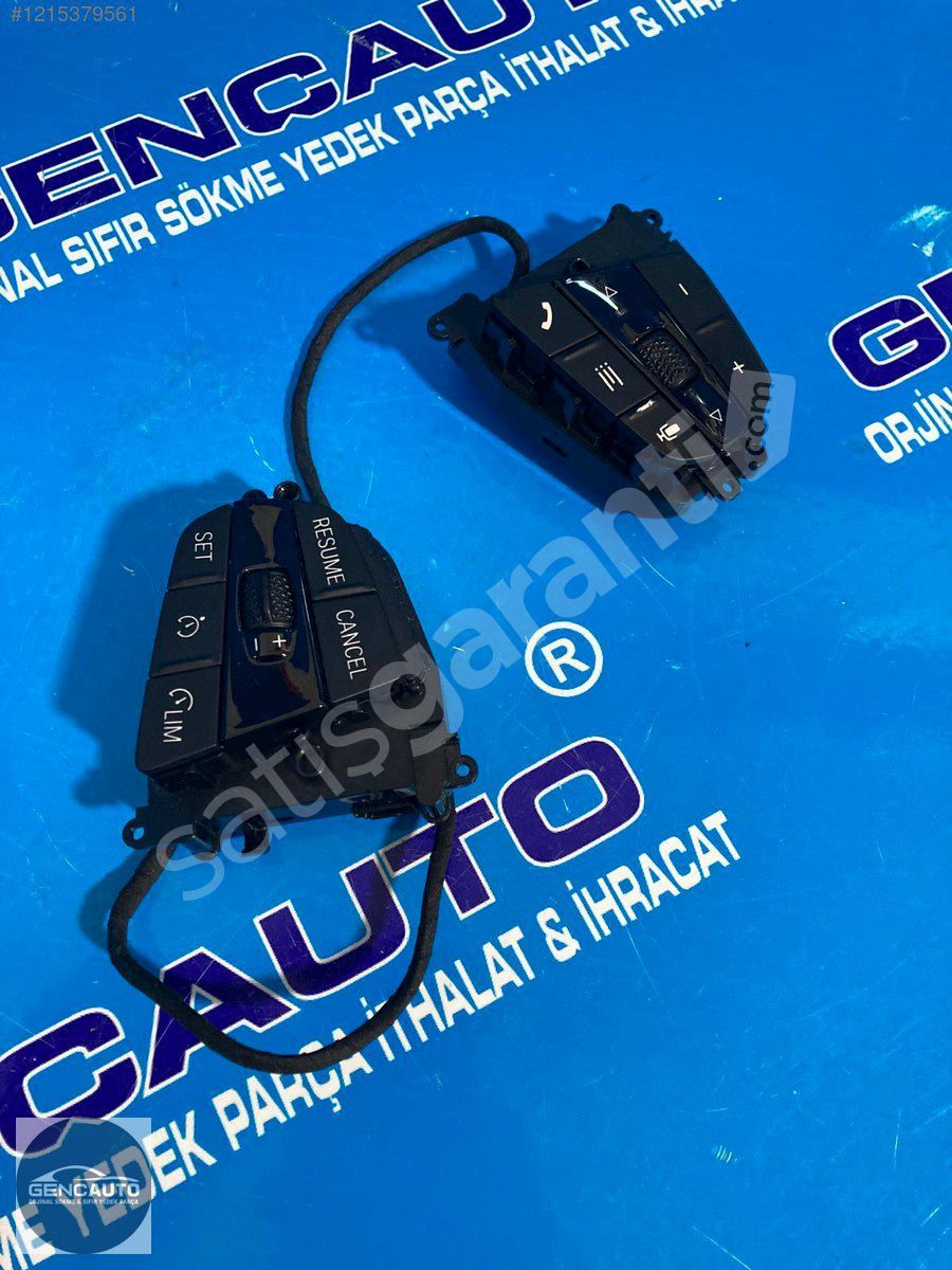 BMW G30 DİREKSİYON TUŞ TAKIMI SÖKME ORJİNAL 9873213 PİANOBLACK