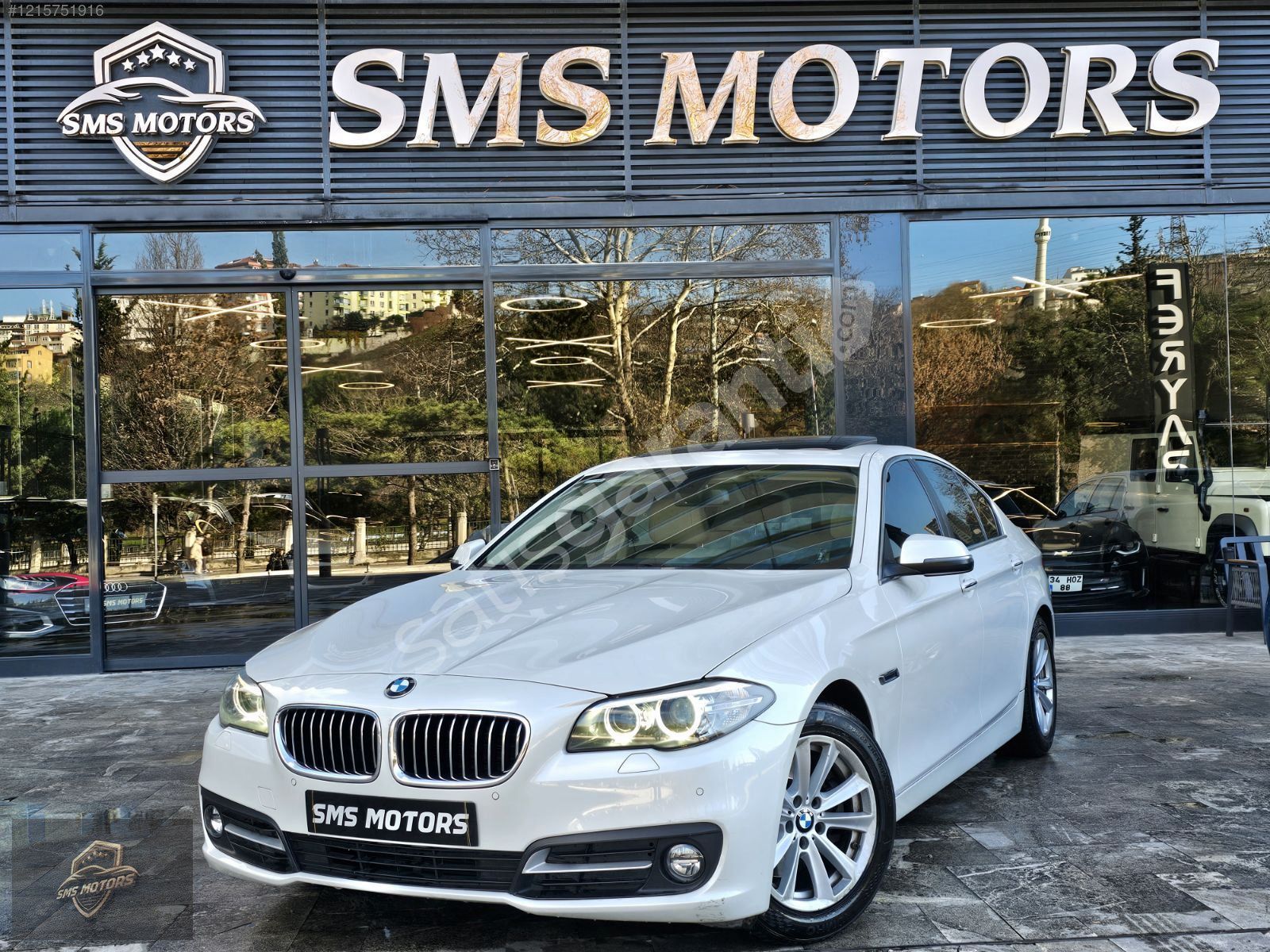 SMS MOTORS 2015 BMW 520İ PREMİUM-NBT-HAYALET-VAKUM-ELEKTRİ BAGAJ