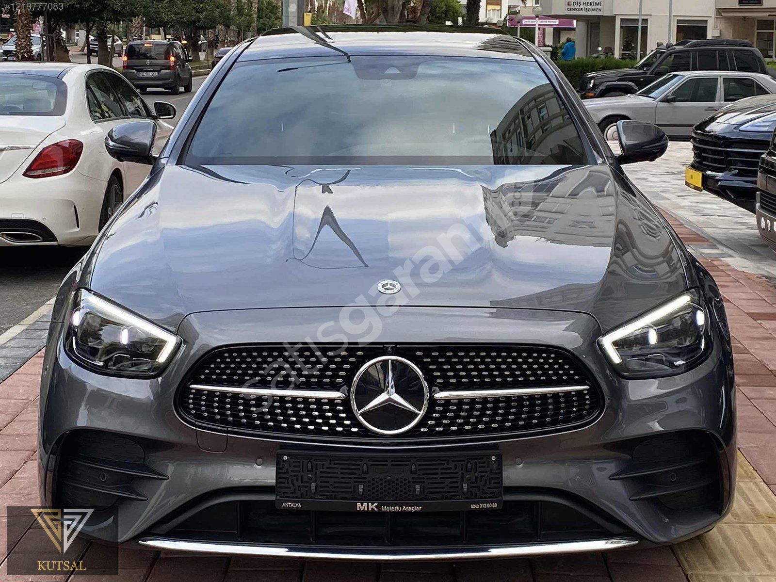 NEW 2023 MERCEDES E200d AMG 20000KM SIFIR GİBİ HATASIZ TAM FUUL