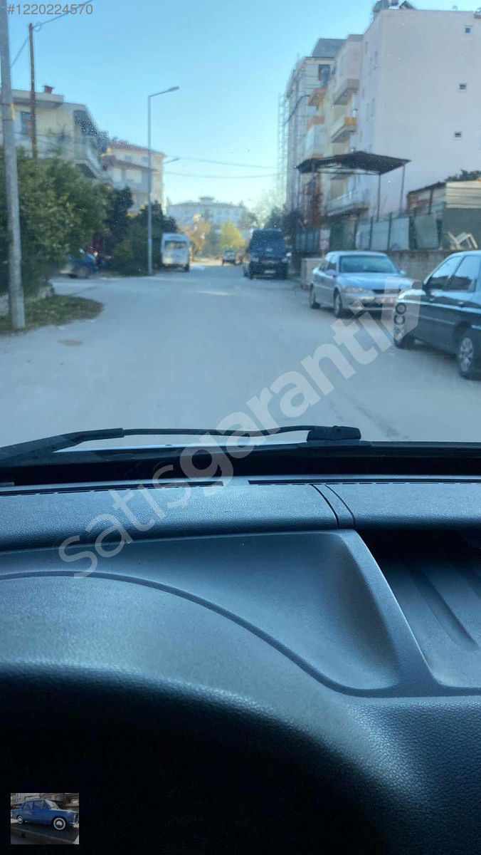 TAŞAR OTOMOTİV DEN 2002 MODEL PARTNER KILİMALI