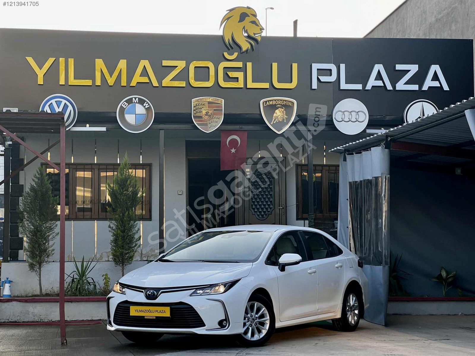 YILMAZOĞLU'DAN 2022 TOYOTA COROLLA 1.8HYBRİD DREAM HATASIZ
