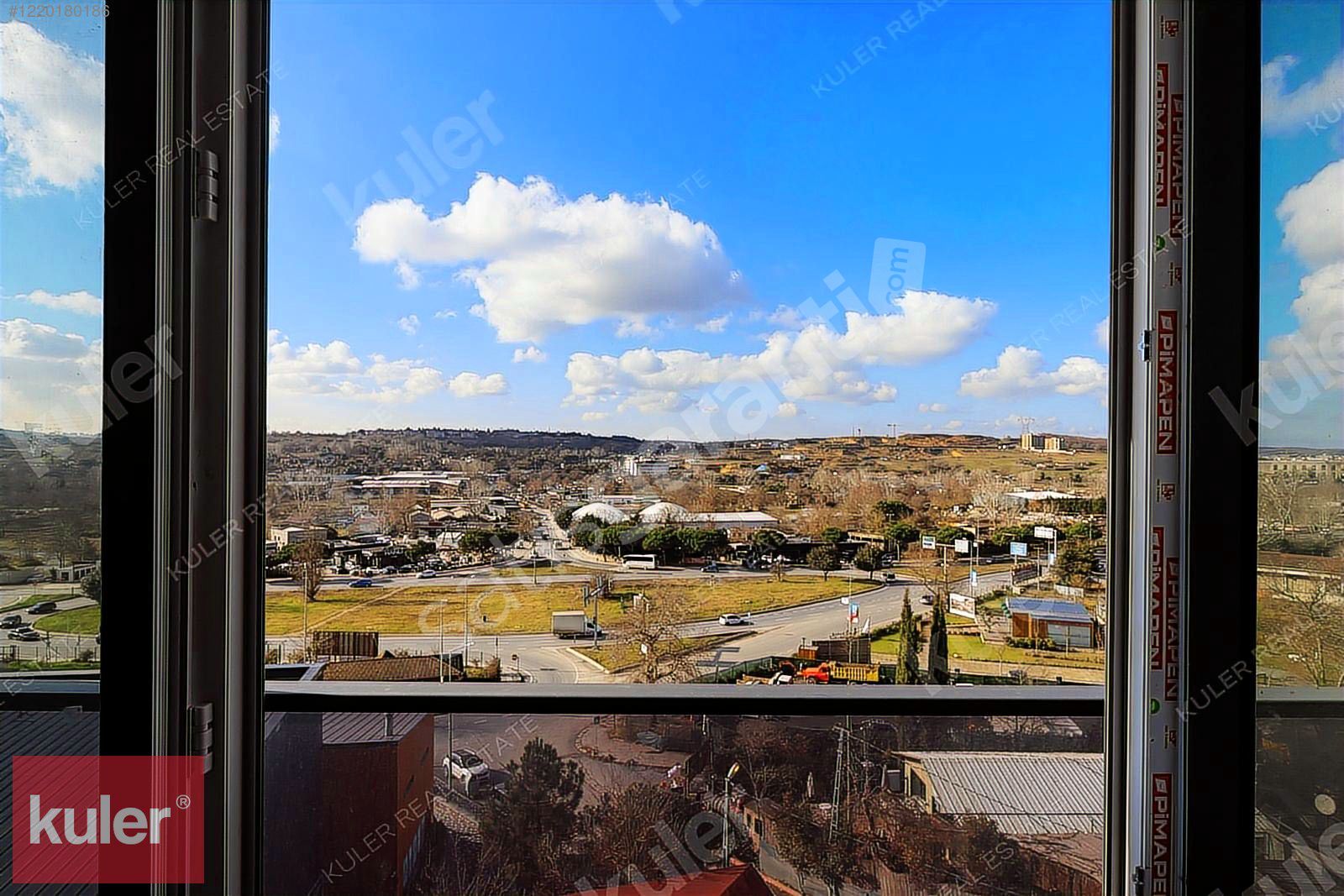 KEMERBURGAZ'DA 133m2 ARA KAT 2+1 SATILIK DAİRE M SAMI VADET