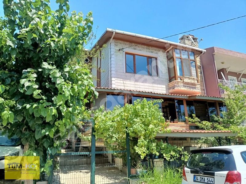 Silivri Selimpaşa Araptepe Mevkii Deniz Manzaralı Villa