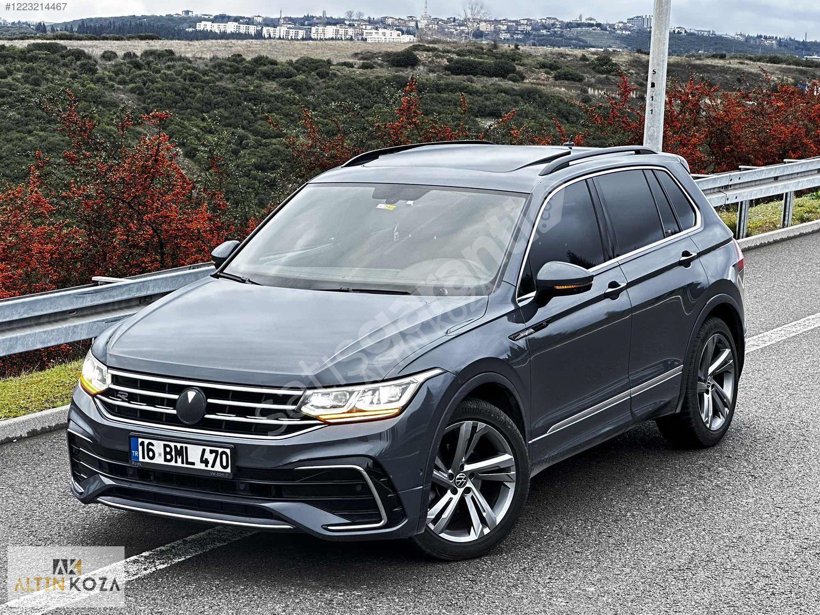 2021 VOLKSWAGEN TİGUAN R-LİNE HATASIZ BOYASIZ SERVİS BAKIMLI.