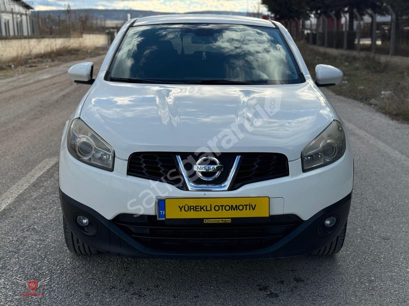 YÜREKLİ OTOMOTİVDEN HATASIZ DEGİŞENSİZ NİSSAN QASHGAİ 1.5 TEKNA