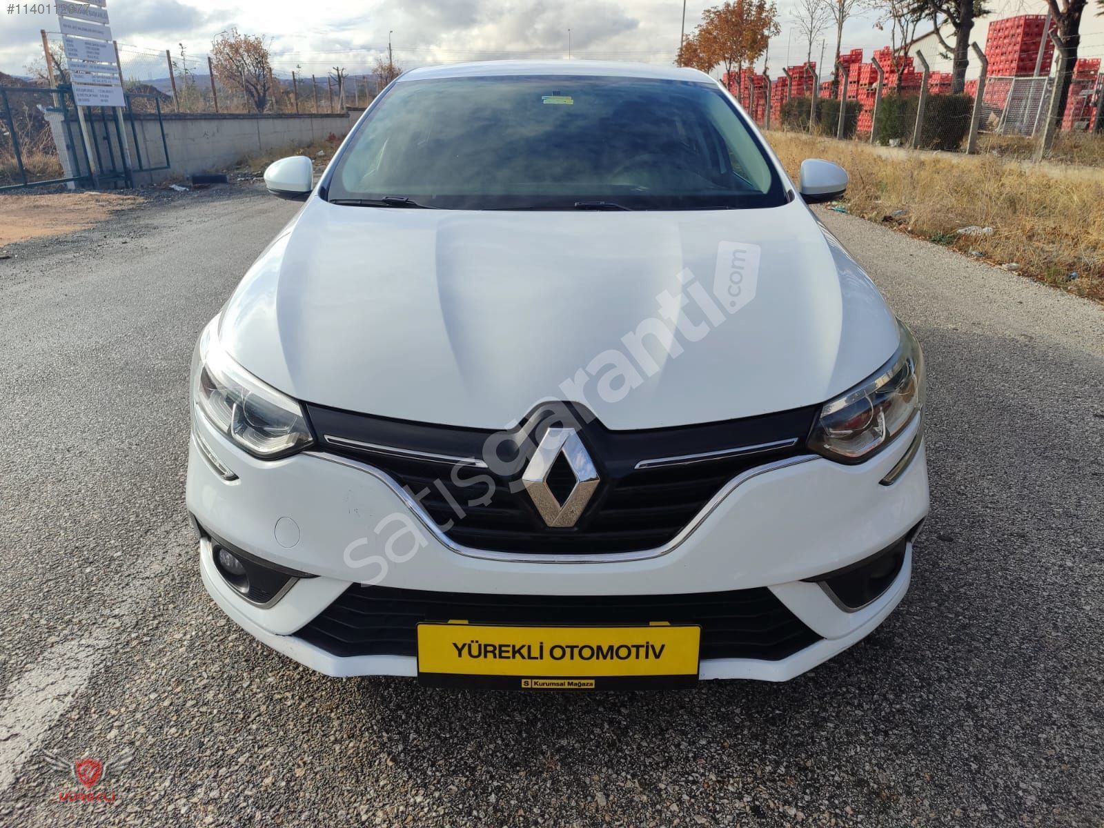 YÜREKLİ OTOMOTİV'DEN 2017 1.5DCI MEGANE JOY BOYASIZ