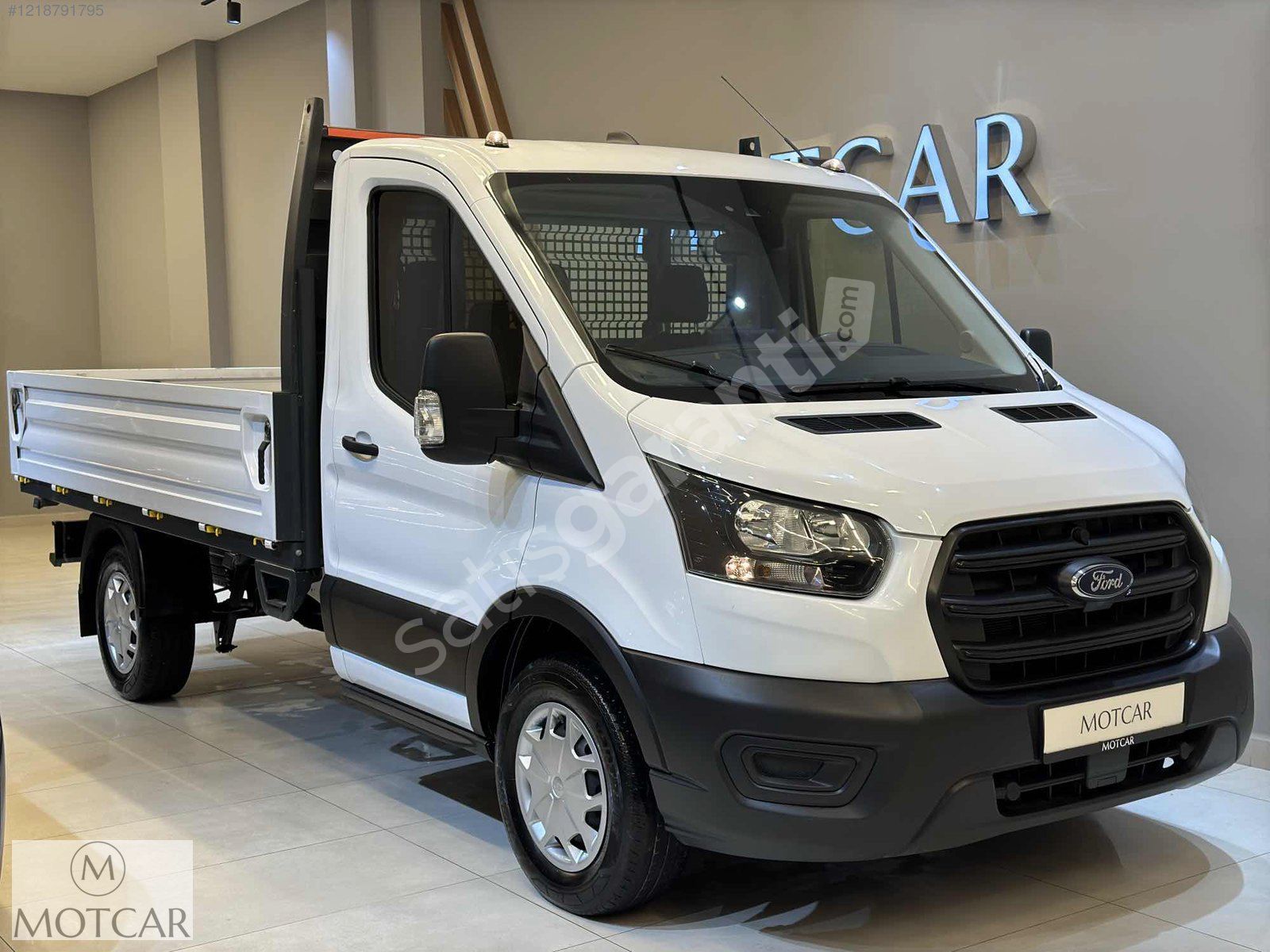 MOTCAR 2024 TRANSİT 350M-3 BAKIM HEDİYE-%20 KDV-BOYASIZ-45.000Km