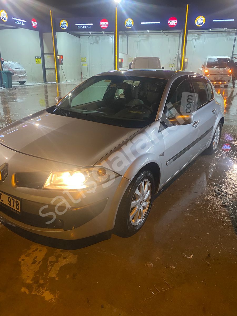Sahibinden DEGİSENSİZ FUL paket ilk elden temiz hasarsiz 2007 megane 2