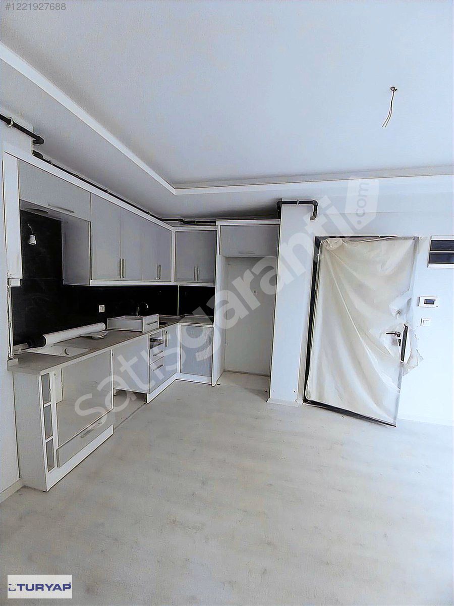 AKINCILAR MAH.ASANSÖRLÜ ARAKAT 1+1 SIFIR KİRALIK DAİRE