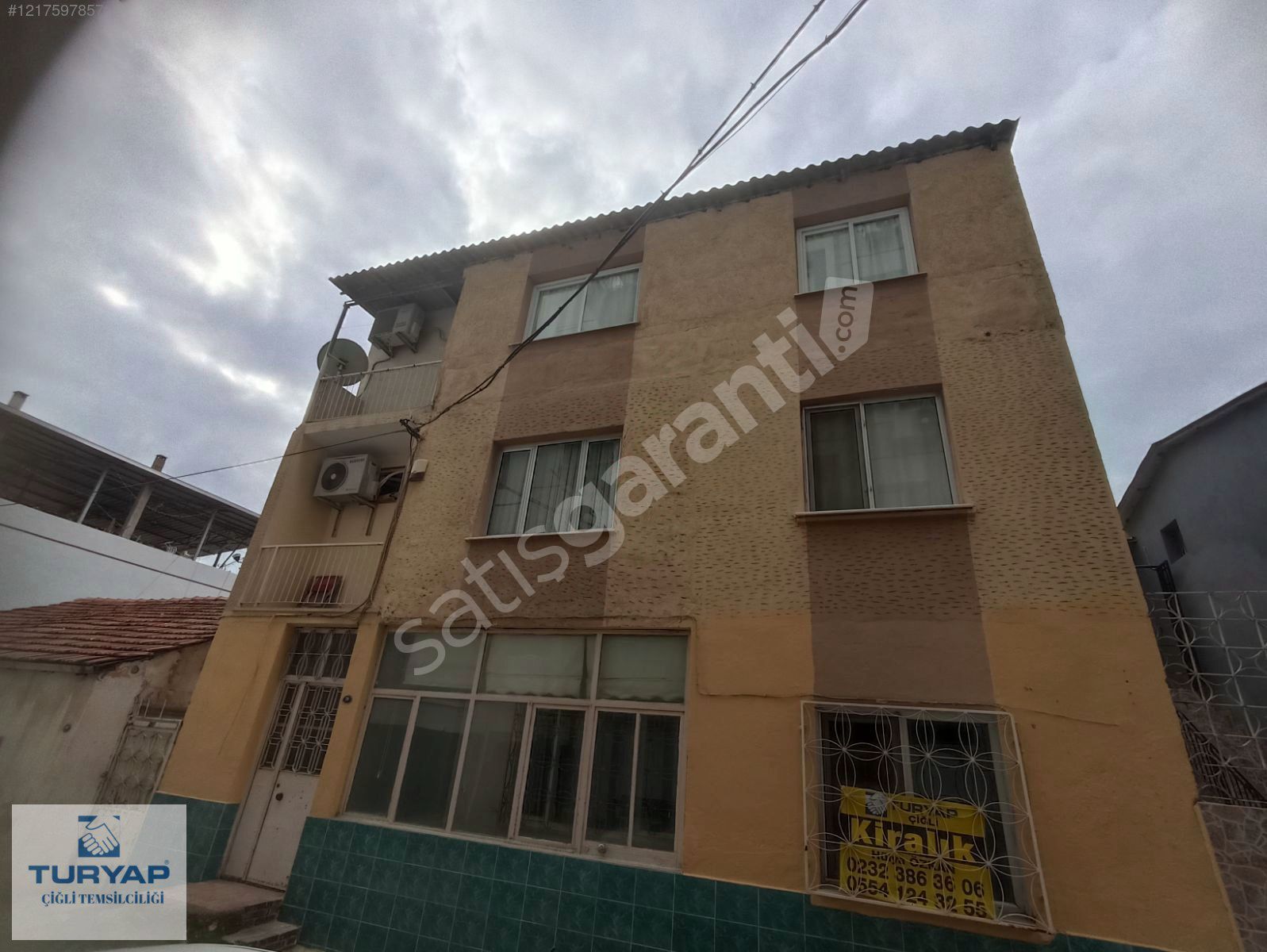 Çiğli Ataşehir Mahallesi'nde 2+1 Kiralık Daire