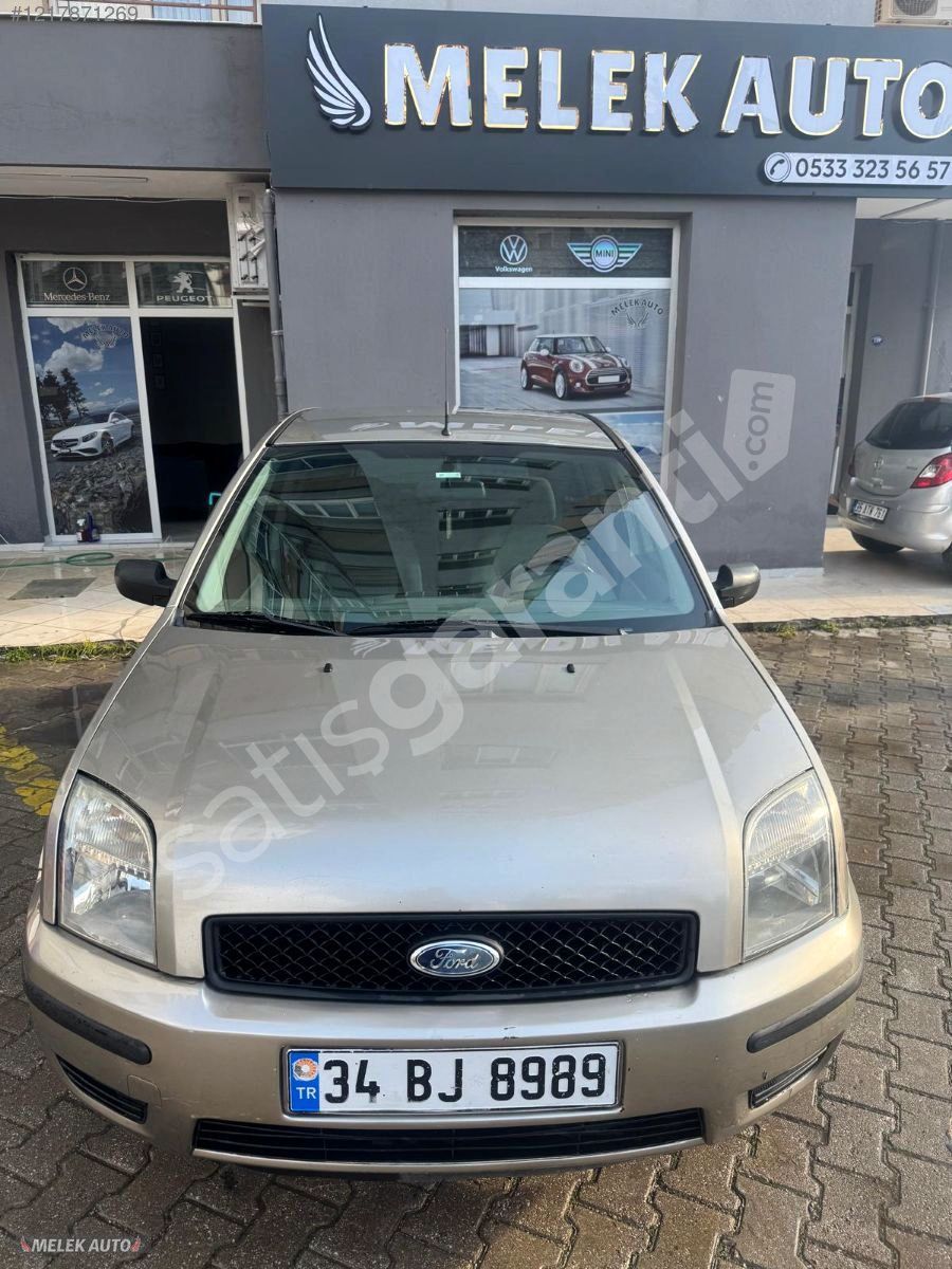 MELEK AUTO'DAN FIRSAT ARACI 2004 MODEL İKİNCİ SAHİBİ