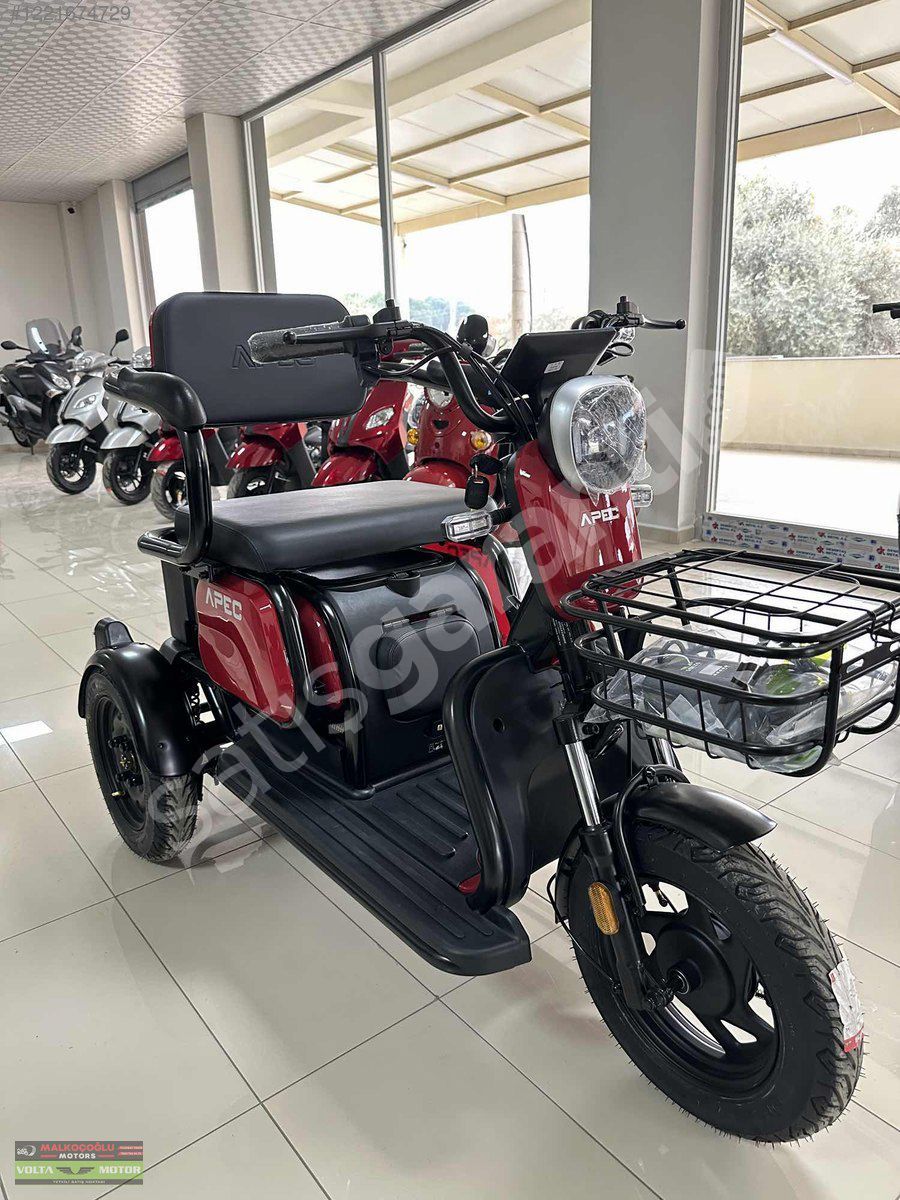 MALKOÇOĞLU MOTORS VOLTA BAYİ MAĞAZASINDAN APEC 3 TEKERLEKLİ