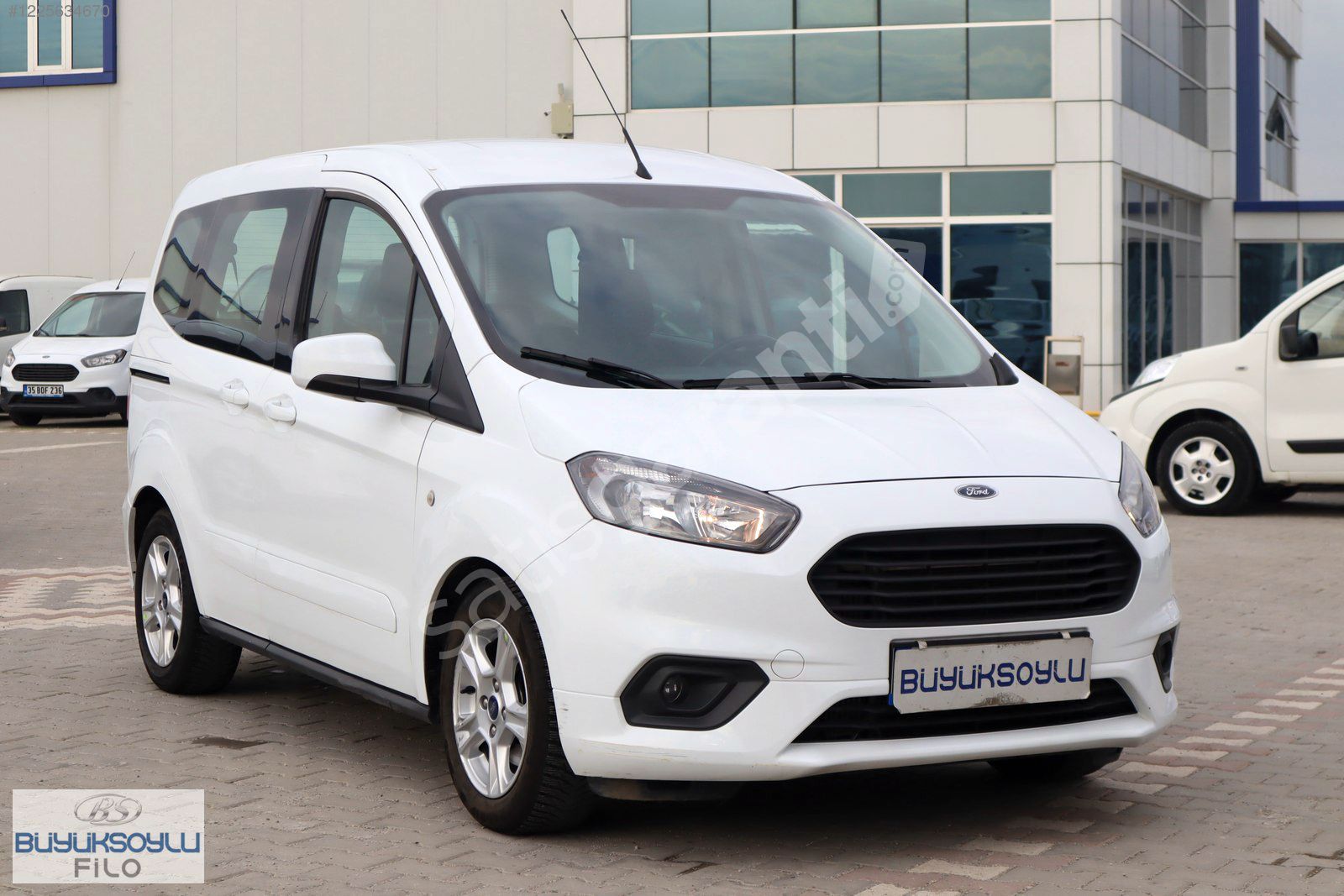 BÜYÜKSOYLU FİLO/2023 FORD TOURNEO COURİER 1.5 TDCI DELUXE 100 HP