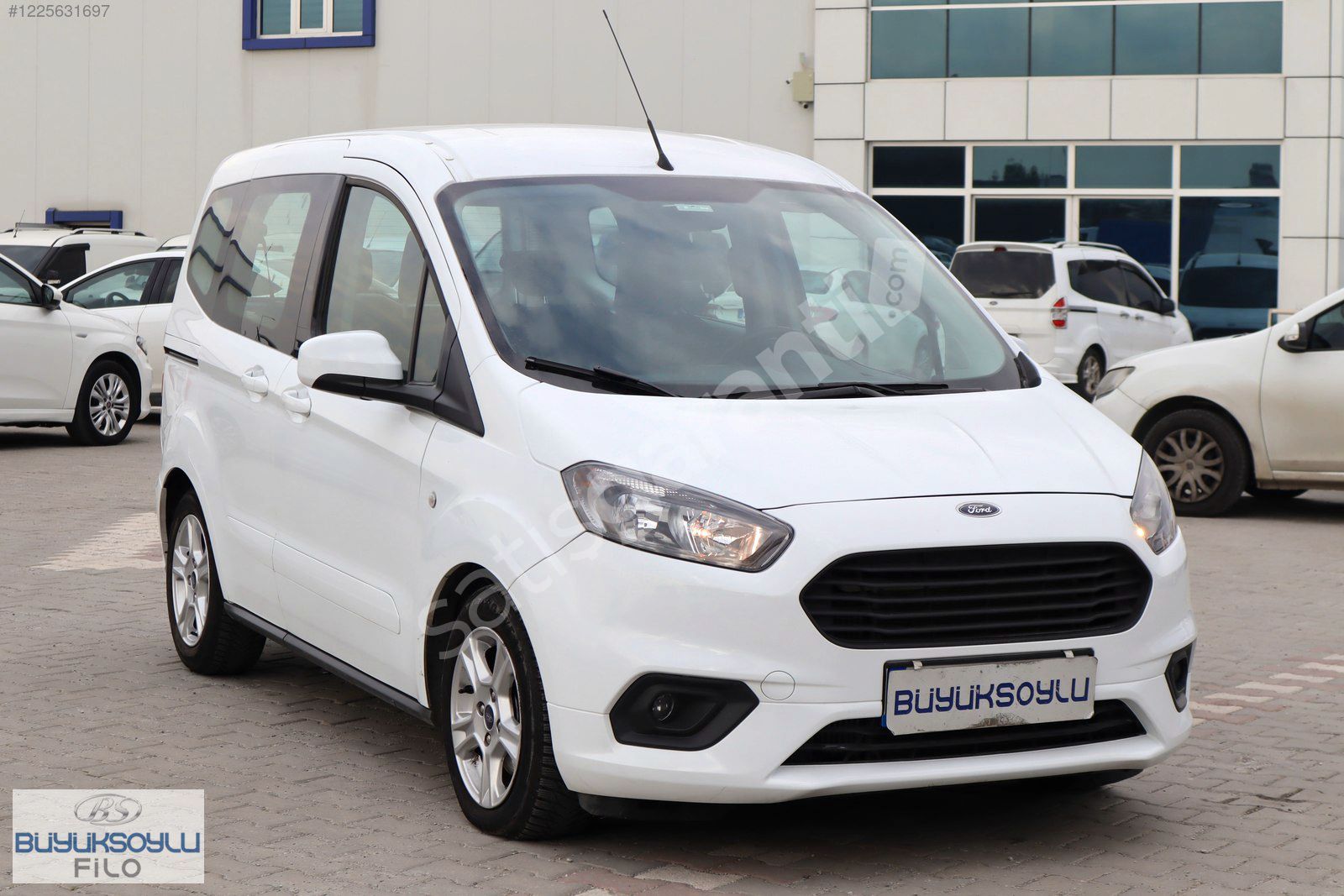 BÜYÜKSOYLU FİLO/2023 FORD TOURNEO COURİER 1.5 TDCI DELUXE 100 HP
