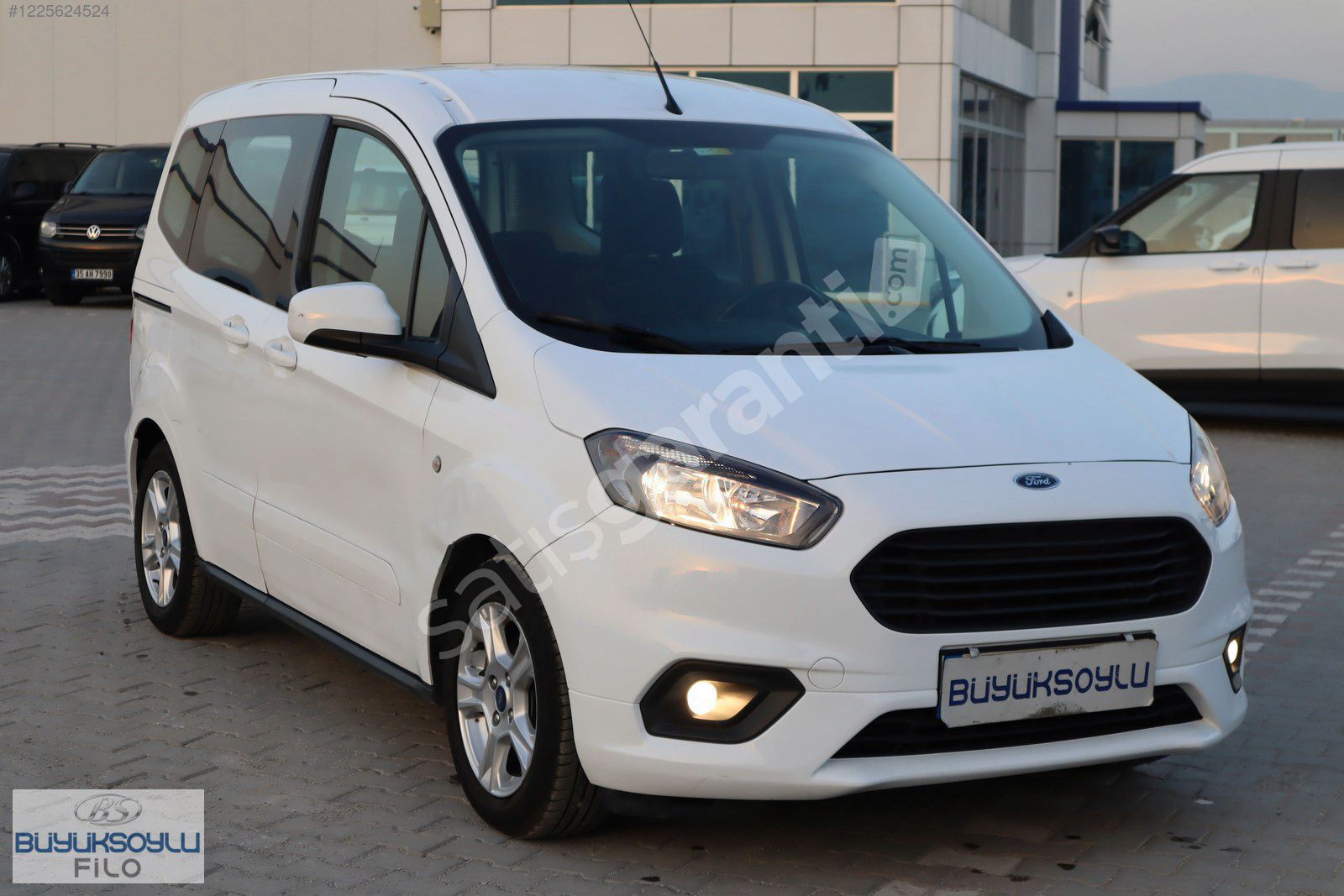 BÜYÜKSOYLU FİLO/2022 FORD TOURNEO COURİER 1.5 TDCİ DELUXE