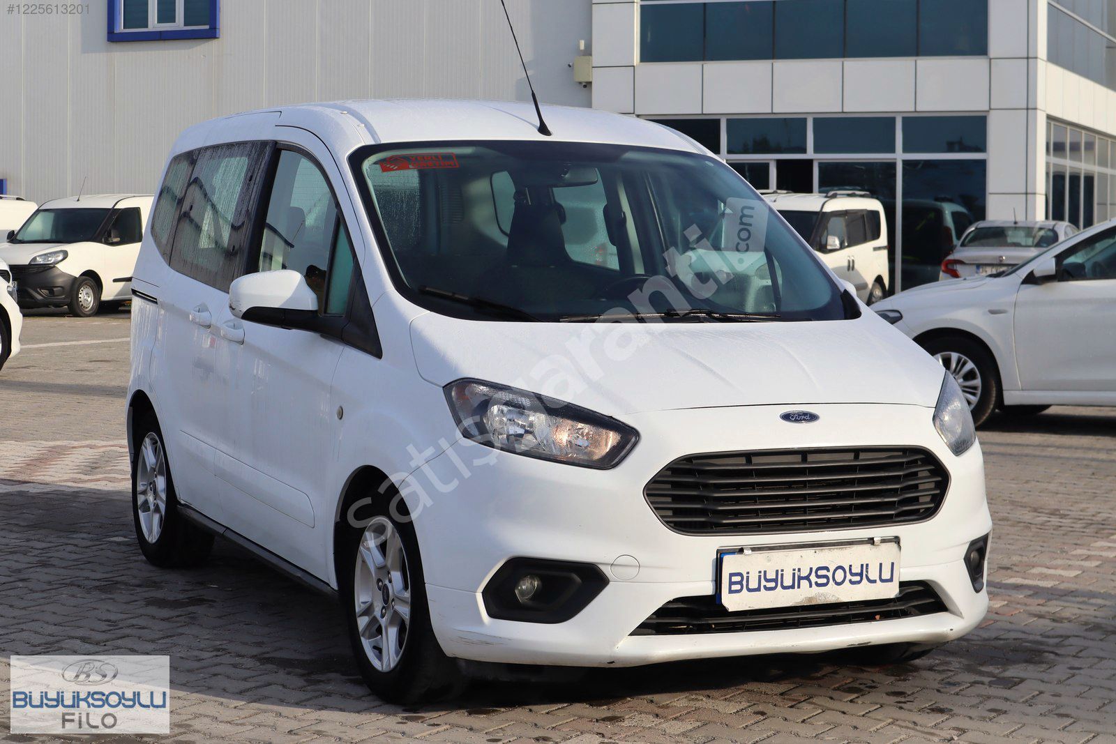 BÜYÜKSOYLU FİLO/2021 MODEL FORD TOURNEO COURİER 1.5 TDCİ DELUXE