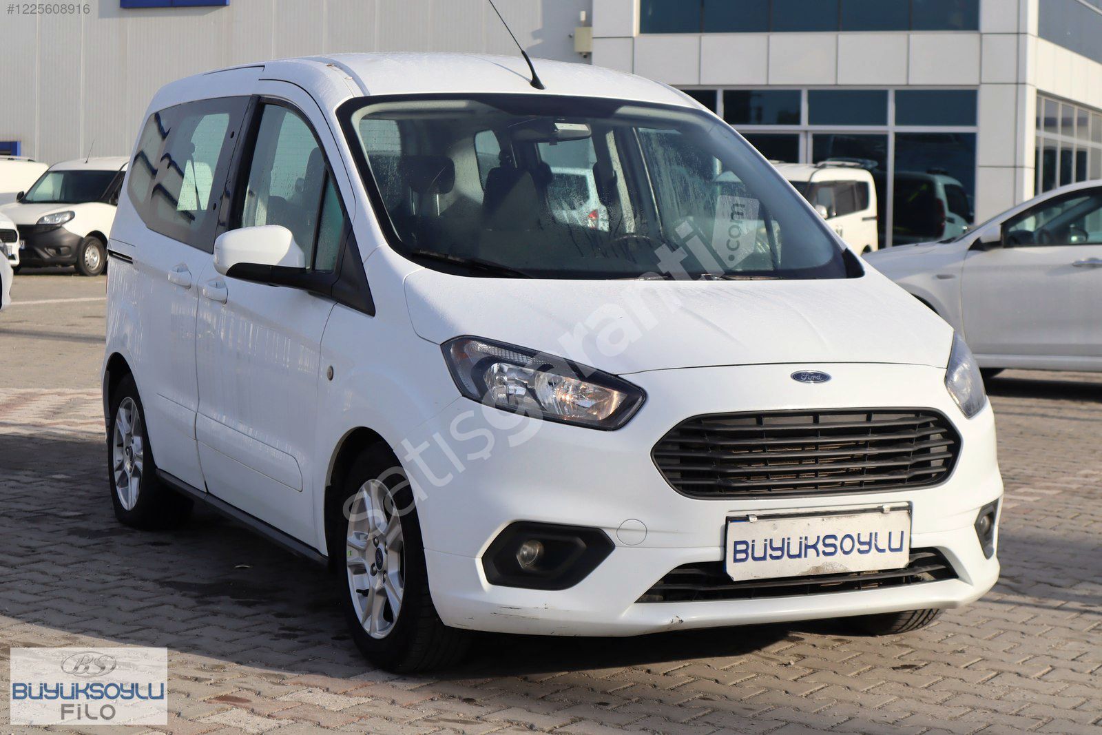 BÜYÜKSOYLU FİLO/2021 MODEL FORD TOURNEO COURİER 1.5 TDCİ DELUXE