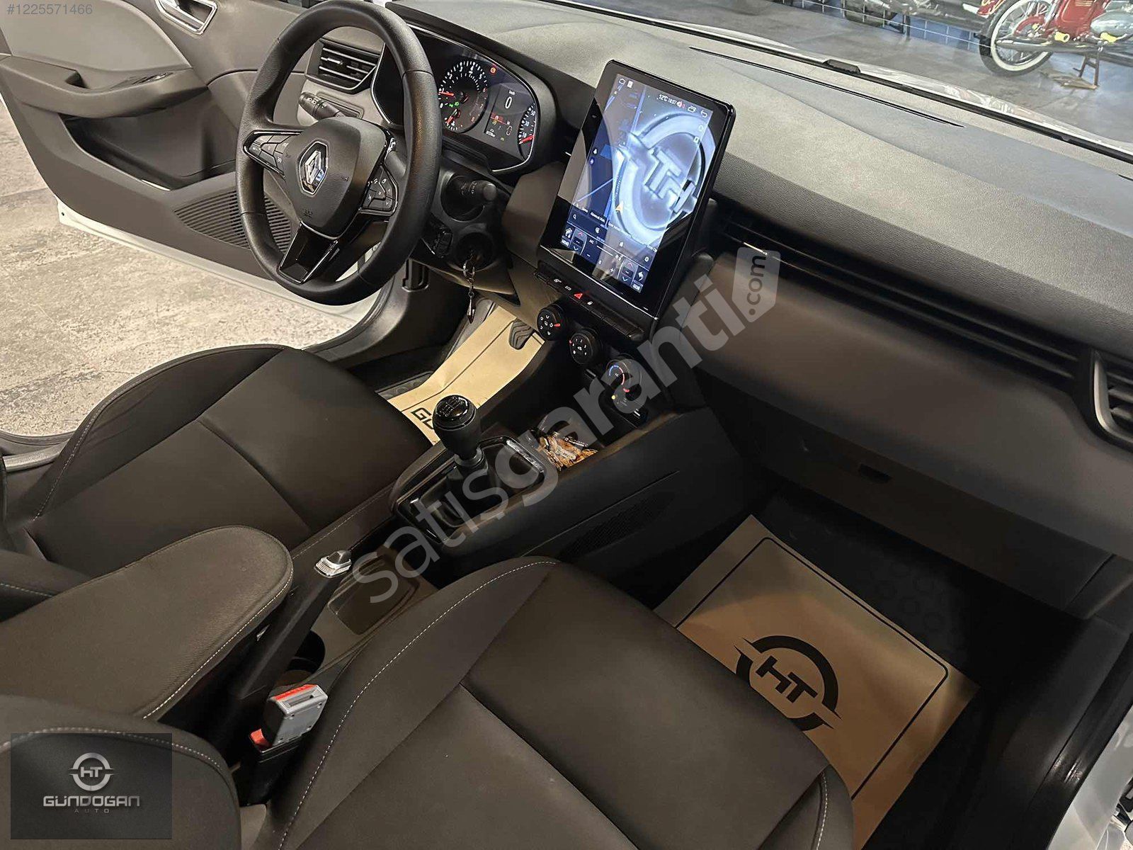 -GÜNDOĞAN AUTO- 2021 CLİO 1.0 TCe JOY