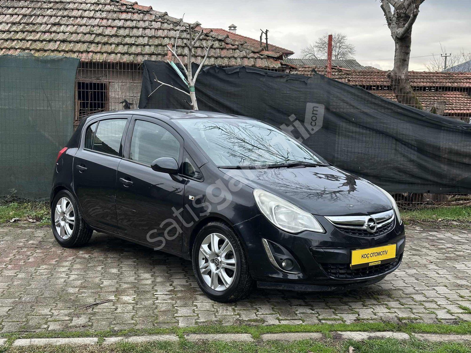 OPEL CORSA 1.4 TWİNPORT ESSENTİA