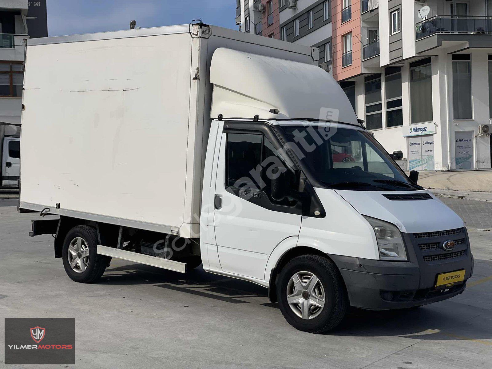 YILMER MOTORS'dan 2012 189.000'de TRANSİT 350 M HATASIZ