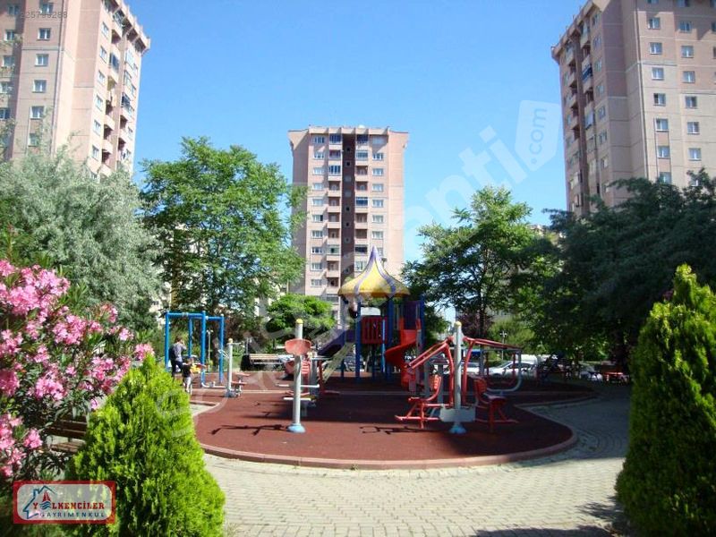 KÜÇÜKÇEKMECE ATAKENT TOKİ MANOLYA SİTESİNDE 2+1 SATILIK DAİRE