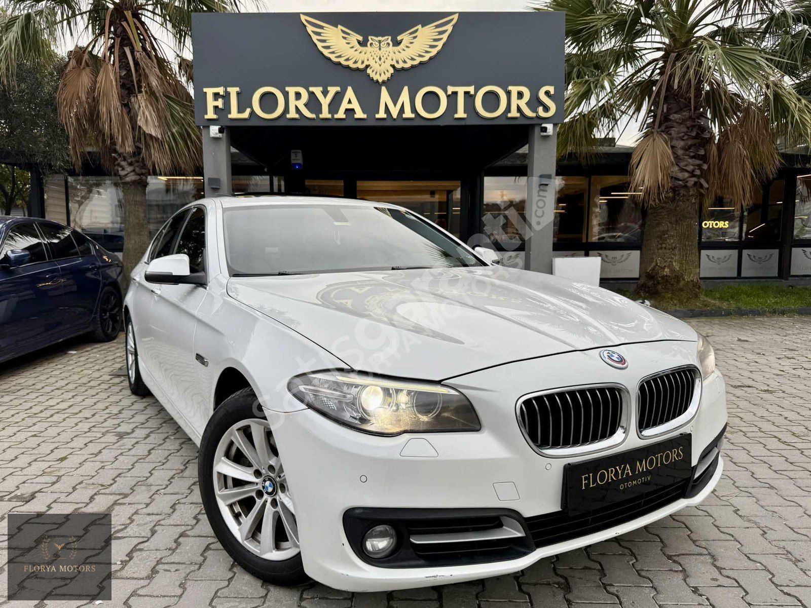 FLORYA MOTORS 2015 BMW 525d x Drive M Sport Vakum Kapı Hatasız