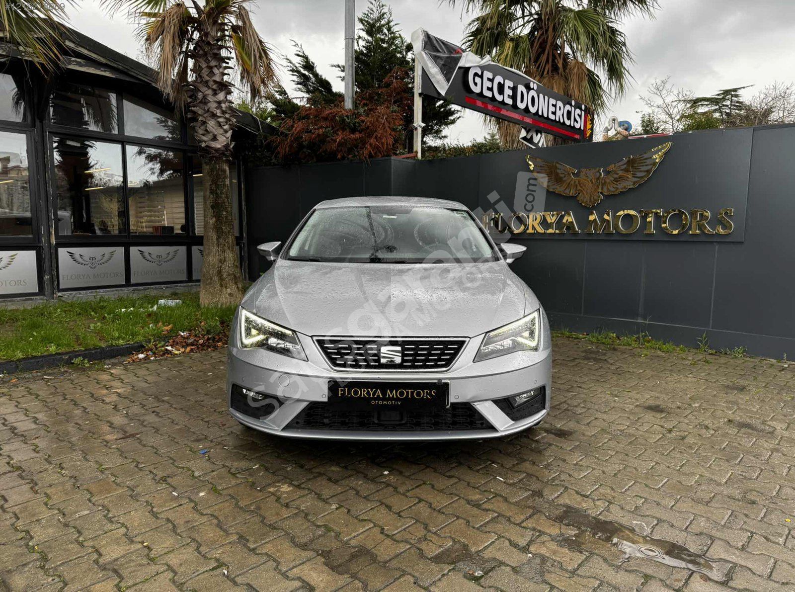 FLORYA MOTORS 2020 SEAT LEON 1.5 ECOTSİ XCELLENCE 37.000 KM