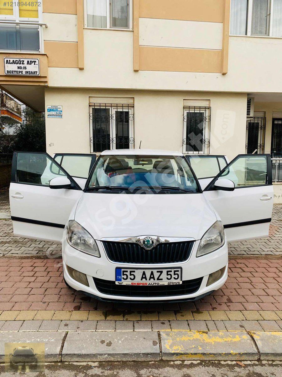 2013 MODEL 174.000 KM BAKİMLİ SKODA FABİA BENZİN+LPG