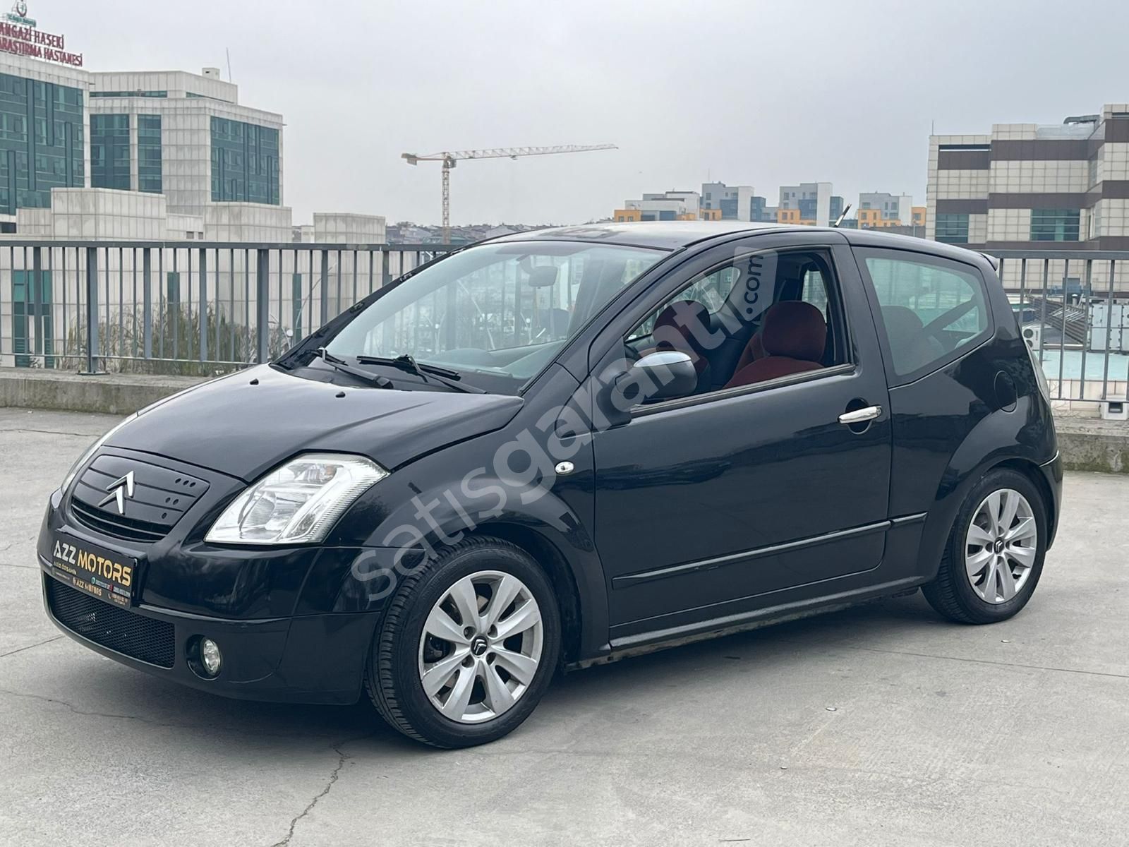 AZZ MOTORS ' DAN 2005 MODEL CITROEN C2 TEMİZ VE BAKIMLI