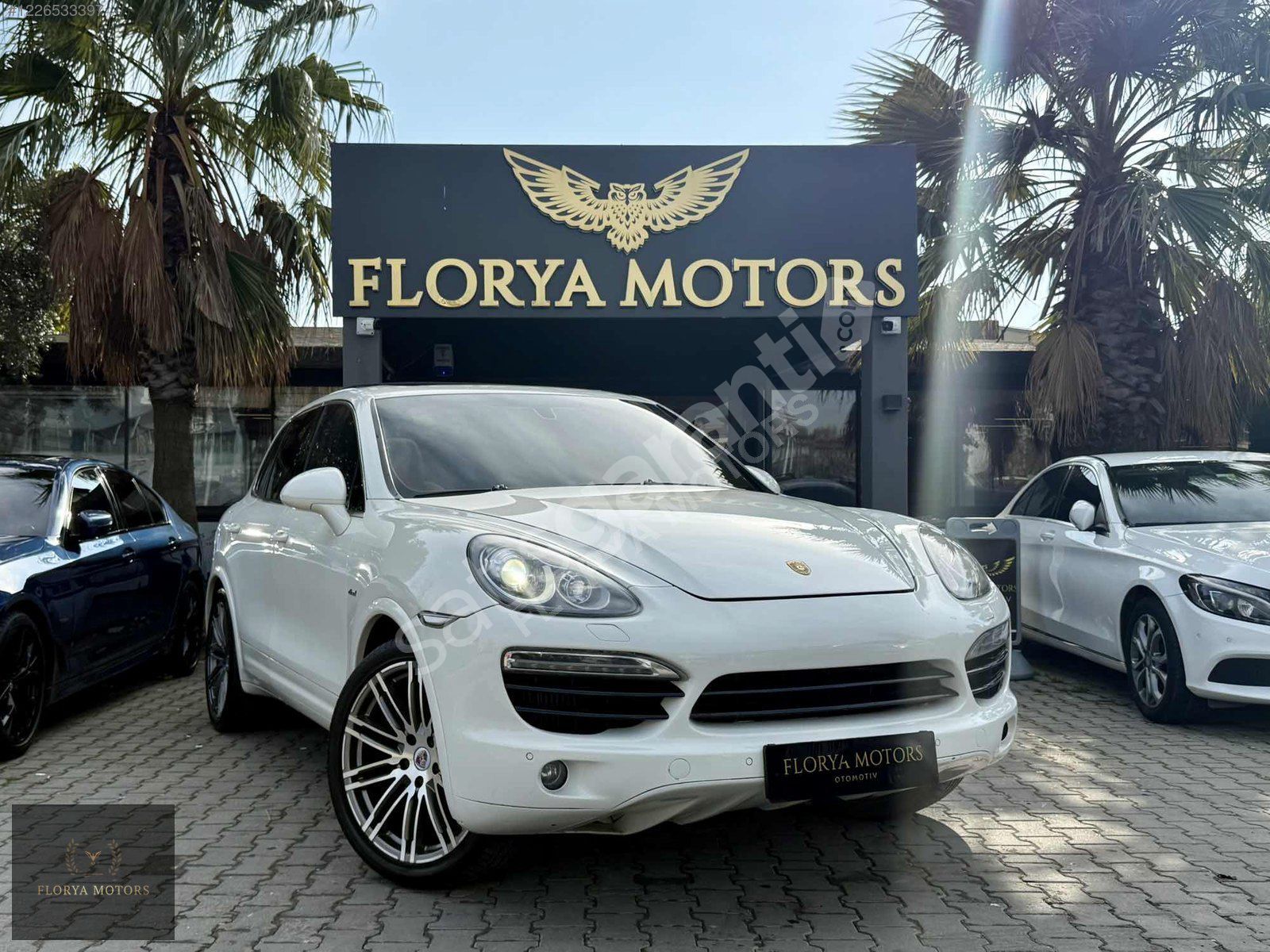 FLORYA MOTORS 2011 PORSCHE CAYENNE 3.0D OTOMATİK