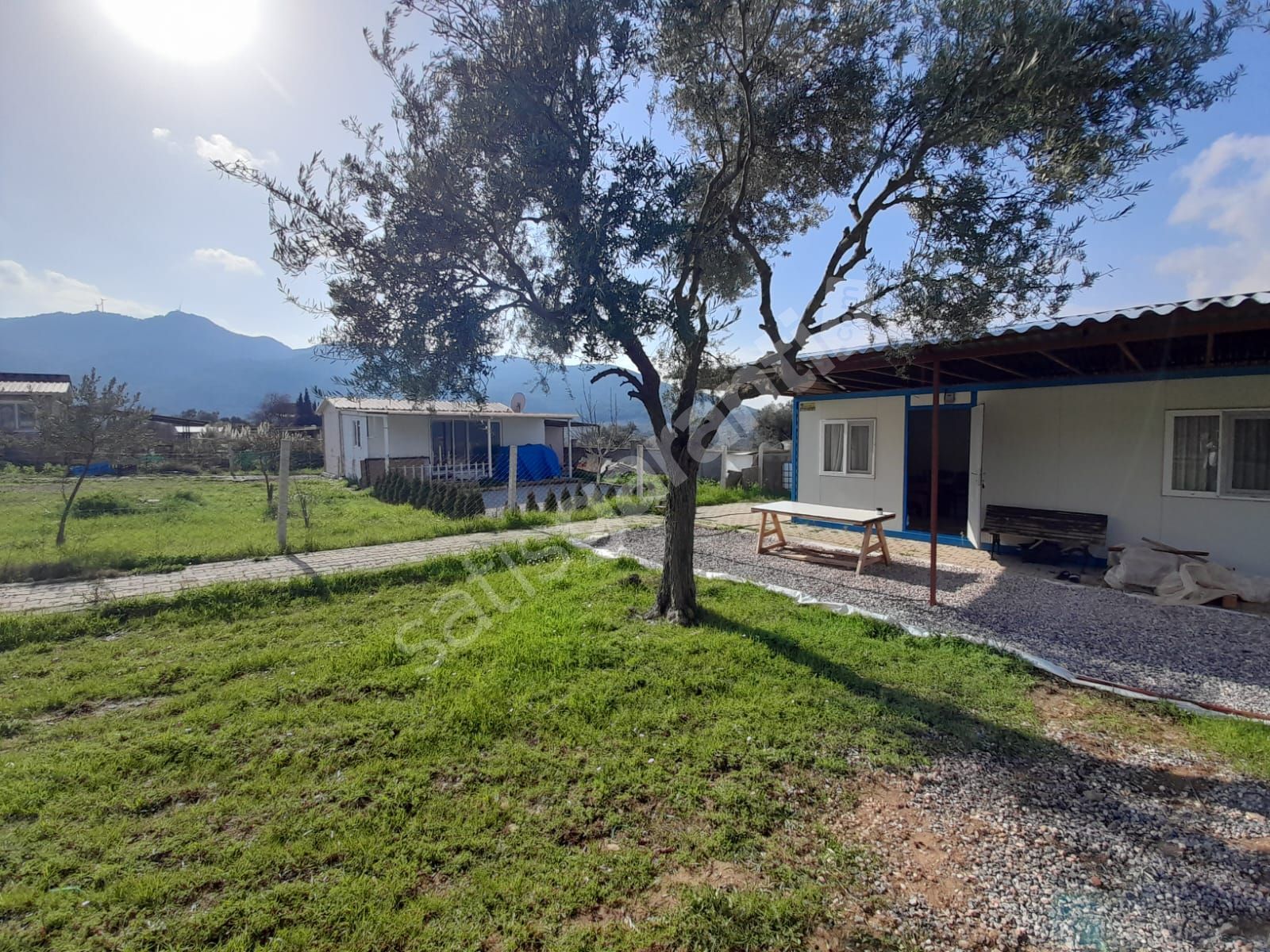 Kemalapaşa Gökyaka 500 m2 Satılık Bahçe
