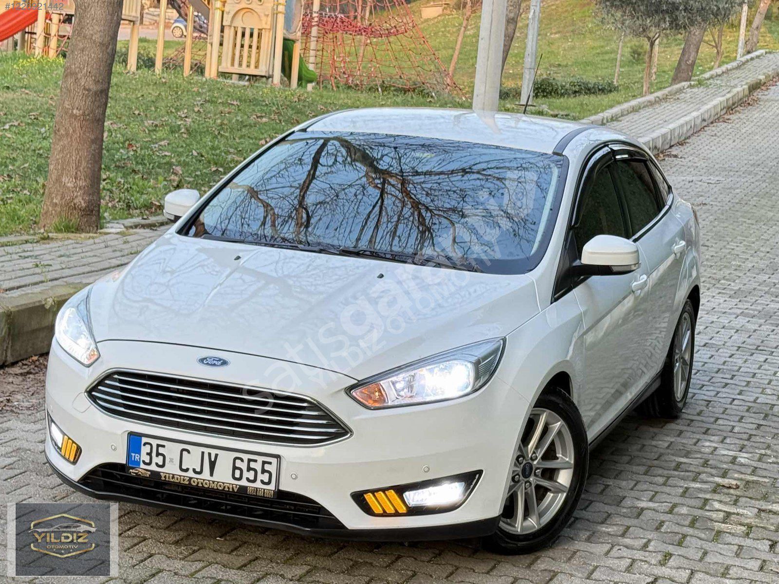 BÖYLESİ YOK SIFIR GİBİ/TESLA EKRAN/XENON/LED/SON FİYAT/HATASIZ%