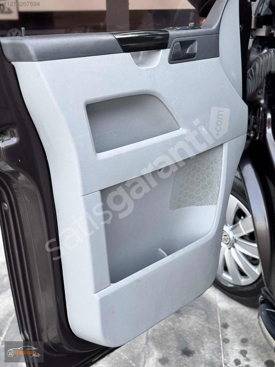2011 WV TRANSPORTER 2.0 TDI 140 LIK UZUN ŞASE ÖZEL RENK