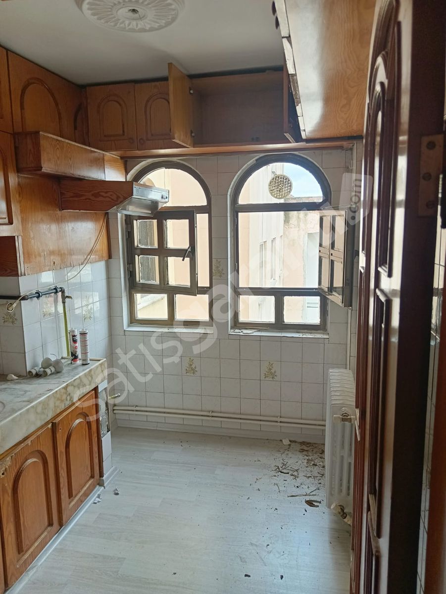 Bursa Osmangazi Sakarya mh Gazcılar caddesinde kiralık daire