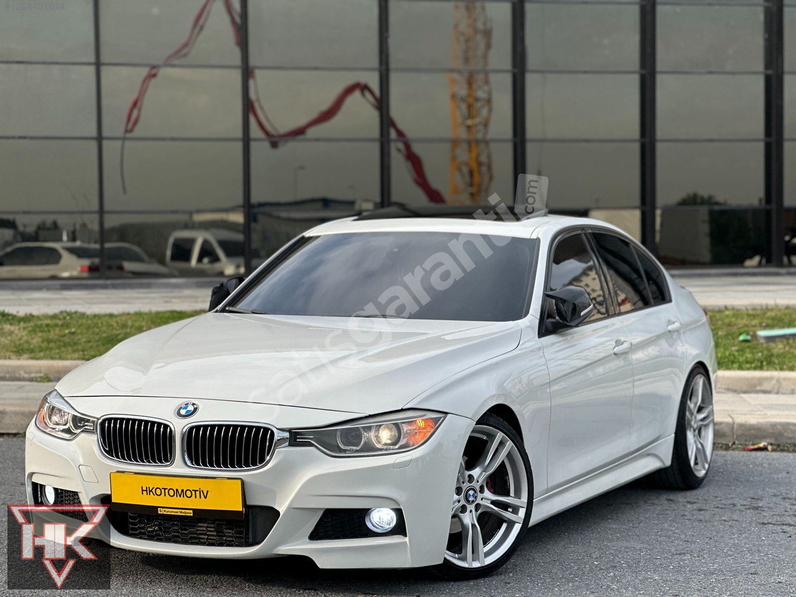 2013 BMW 320iED EMSALSİZ TEMİZLİKTE NBT/VAREX/DİREKSİYON/SUNROOF