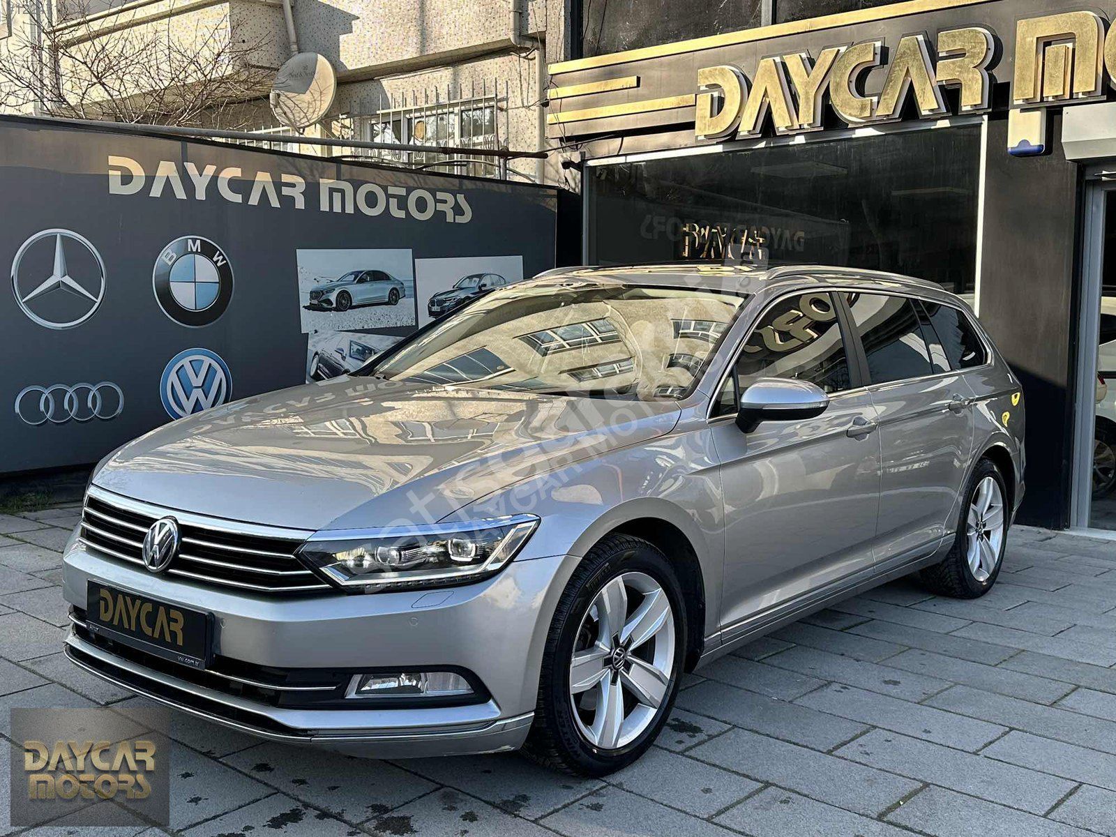 DAYCAR MOTORS VW PASSAT VARIANT DSG CAM TVN