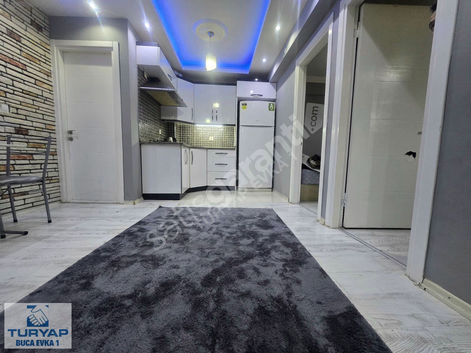 Buca Adatepe 2+1 Full Eşyalı Balkonlu Kiralık Daire