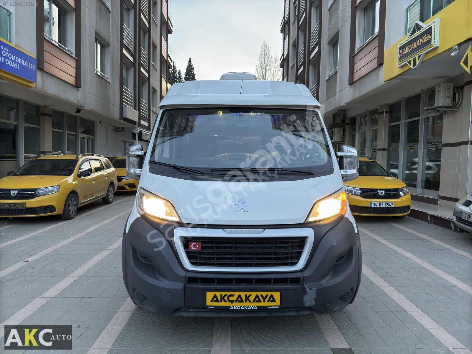 'AKÇAKAYA' 'Kredi Kart 12 taksit' Peugeot Boxer 16+1 Okul Paket
