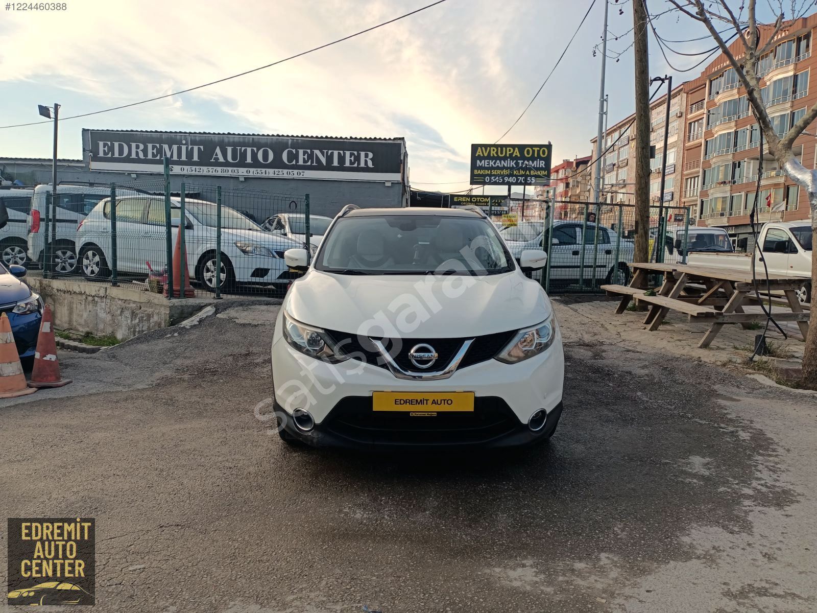 EDREMİT AUTOCENTERDN 2014 NİSSAN QASHQAİ 1.5DCİ SKYPACK CAMTAVAN