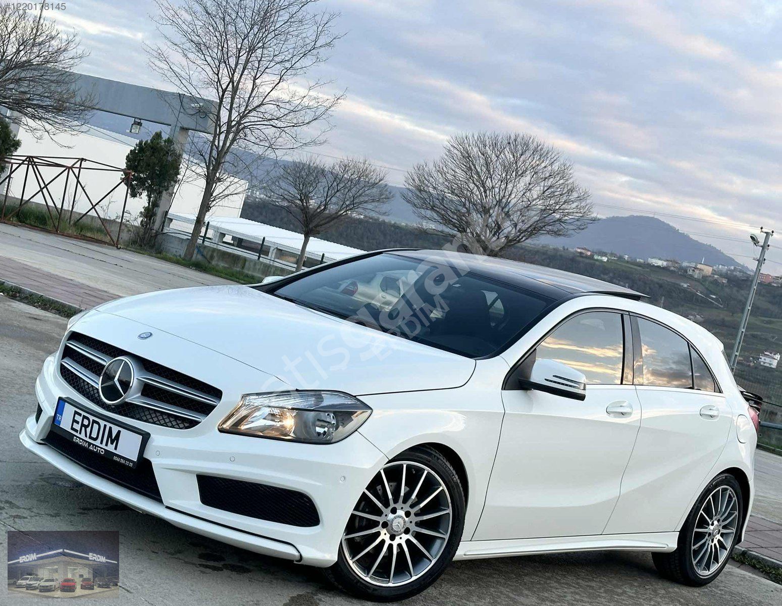 ERDİM'DEN 2014 MERCEDES BENZ A180 AMG CAM TAVAN 70BİNKM BOYASIZ