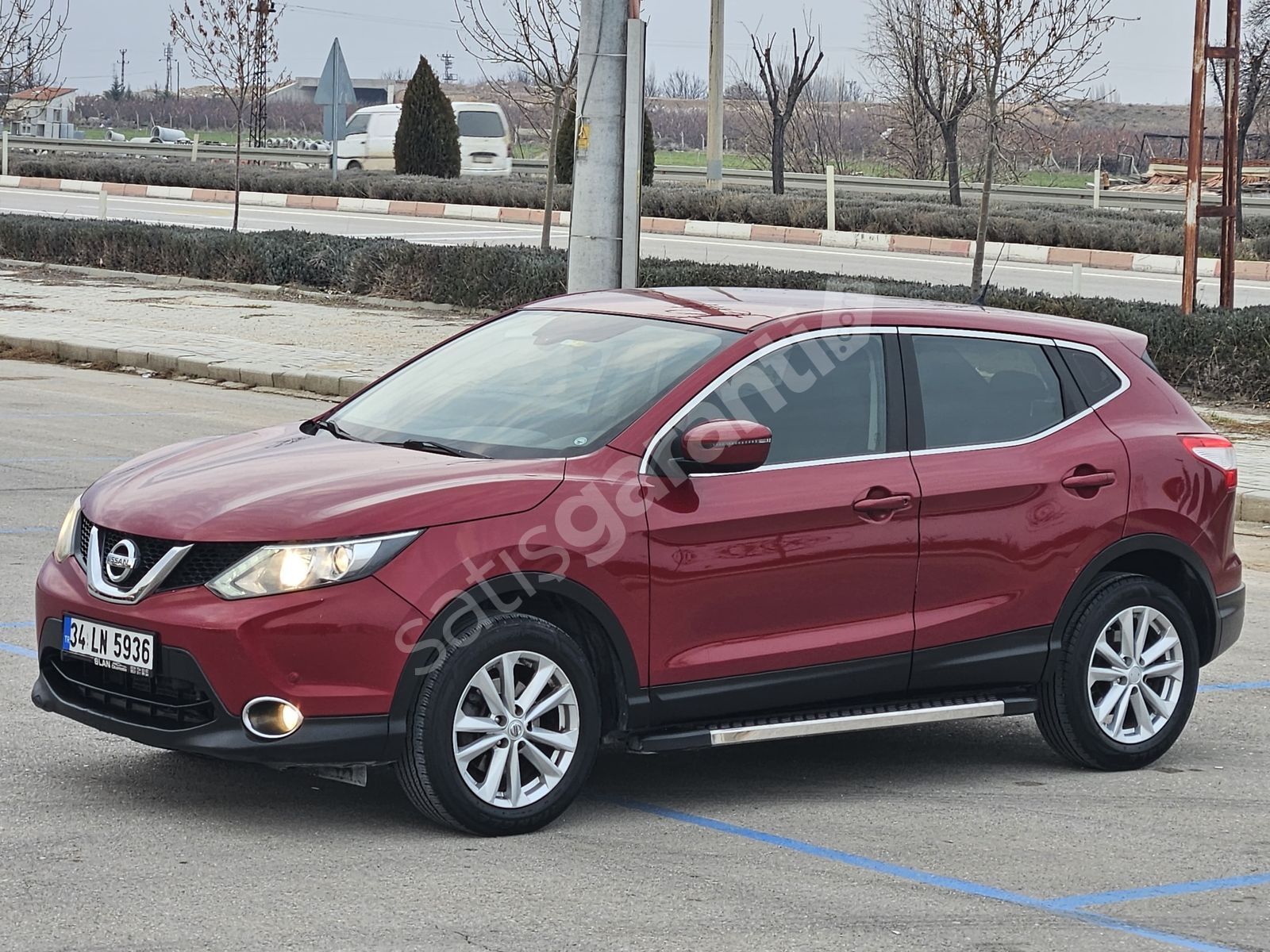 AKKUŞ OTOMOTİV'den Qashqai 1.6 DCI OTOMATİK TEKPARÇA LOKALBOYALI