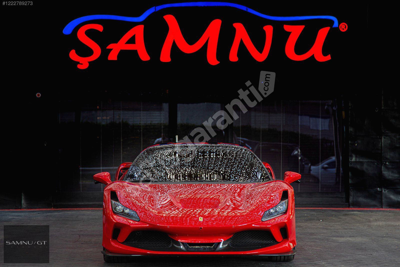 ŞAMNU'DAN 2022 FERRARI F8 TRIBUTO LIFT CARBON