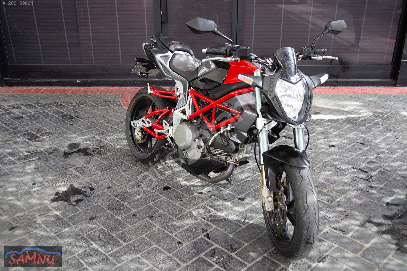 ŞAMNU'DAN 2008 BIMOTA DB6 DELIRIO