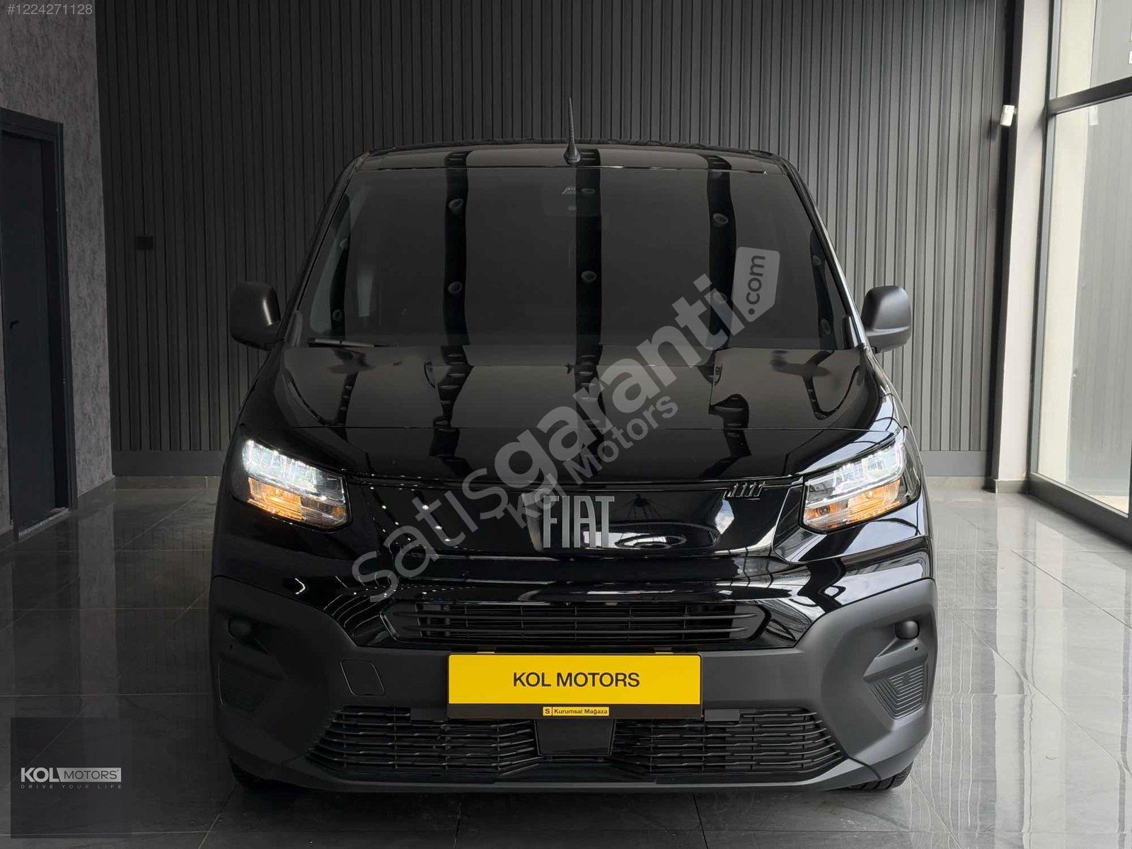 KOL MOTORS 2024 FIAT DOBLO MAKYAJLI KASA HATASIZ %20 FATURA